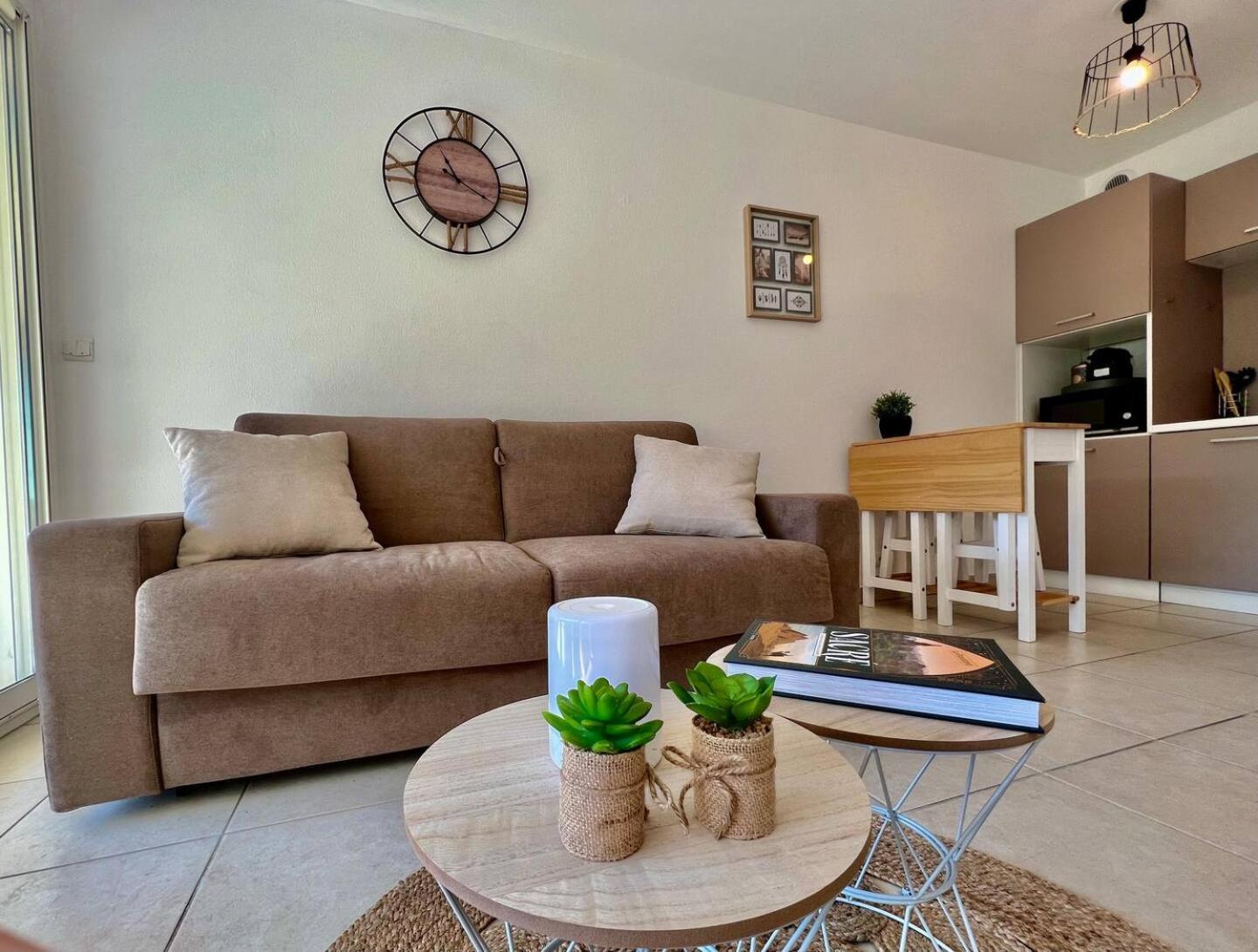 Quiet Studio Swimming Pool Roquebrune Extérieur photo